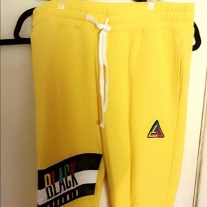 Black pyramid sweatpants